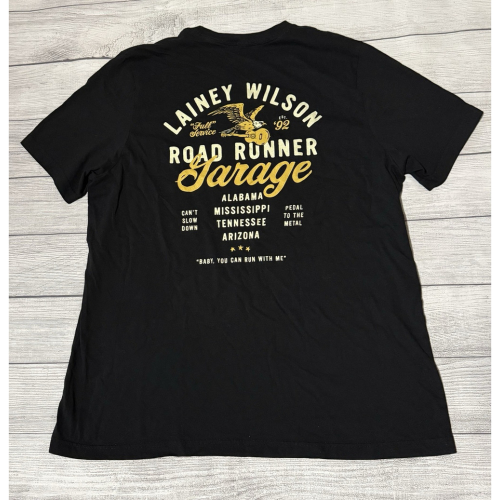Lainey Wilson Bell Bottom Country Road Runner Garage Graphic T Shirt Size 2XL